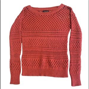 American Eagle Sweater Size Small Lightly Worn/ Like New Coral/Pinkish Color